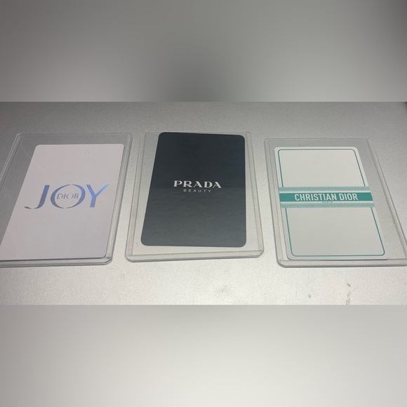Lux Cards - Picture 1 of 1